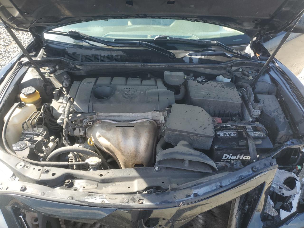 2011 Toyota Camry - Image 11