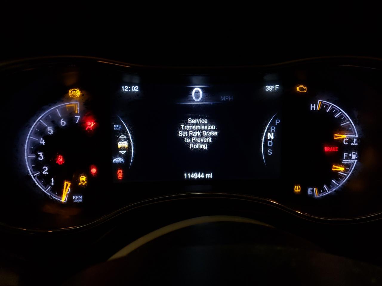 2014 Jeep Grand Cherokee - Image 9