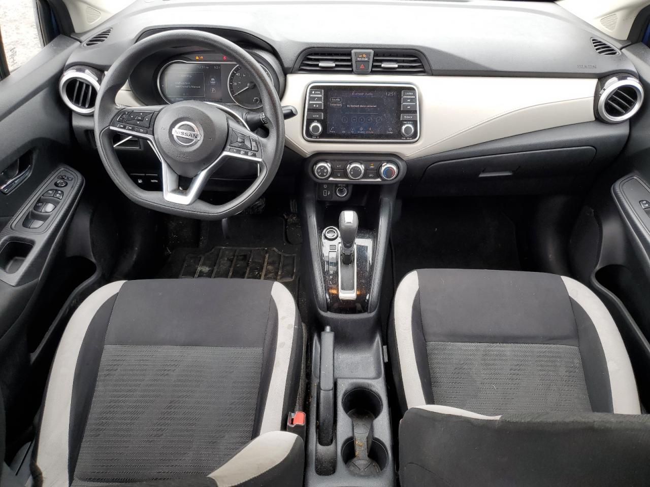 2021 Nissan Versa - Image 8