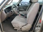 2002 Toyota Sequoia Sr5 იყიდება Anderson-ში, CA - Front End