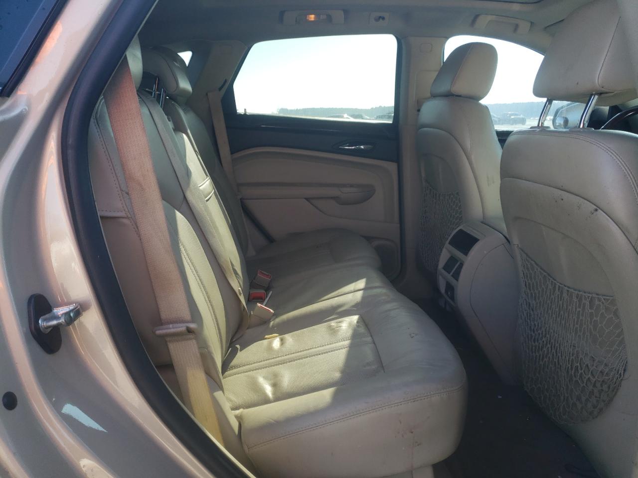 2010 Cadillac SRX - Image 12