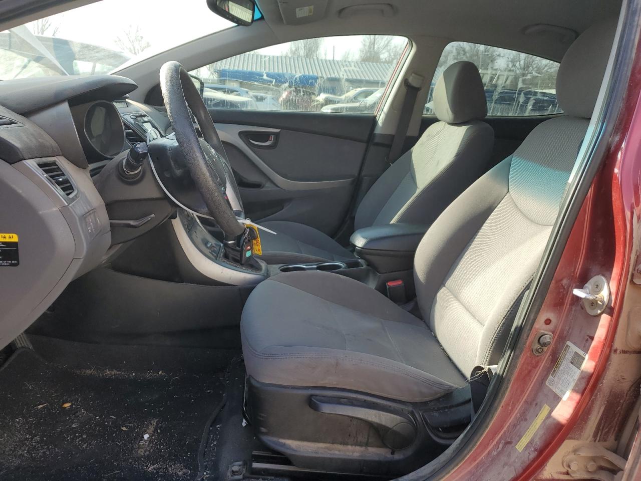 2015 Hyundai Elantra - Image 7