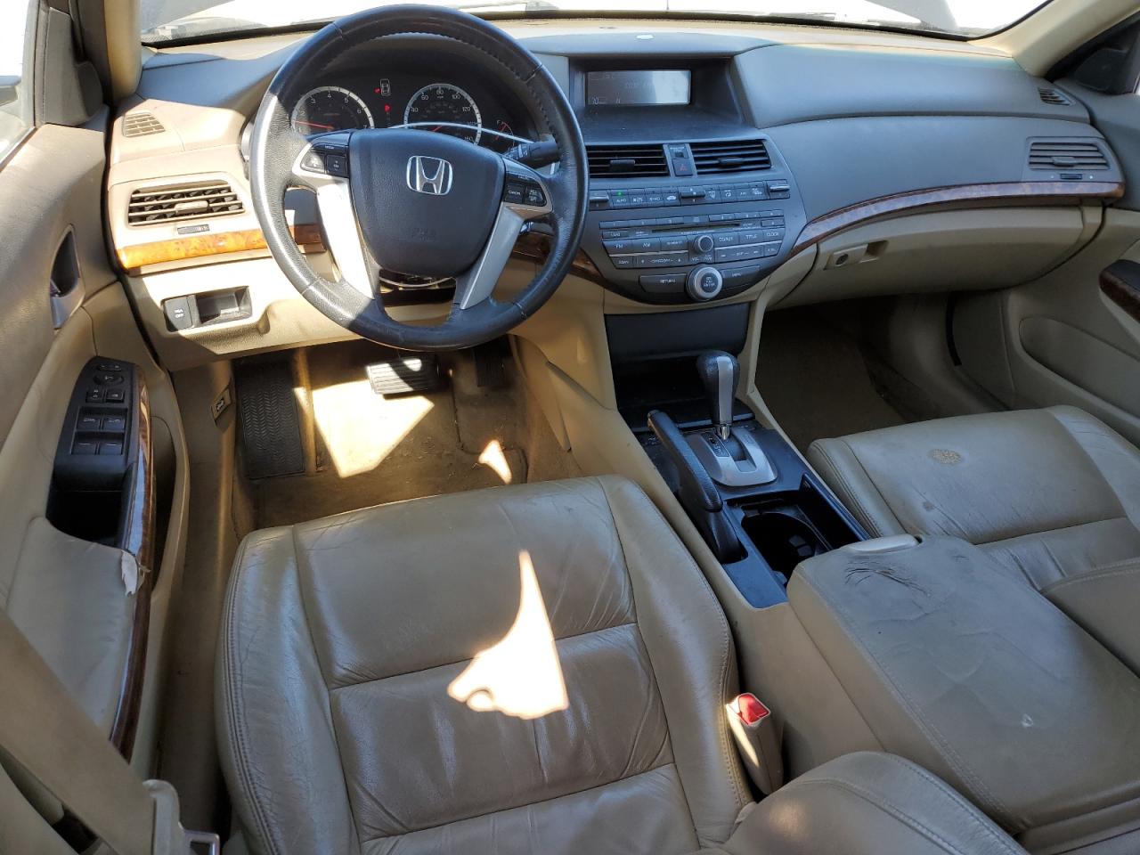 2010 Honda Accord - Image 8
