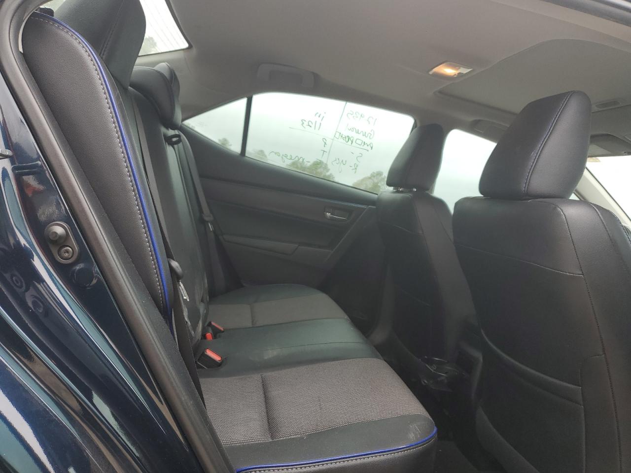 2017 Toyota Corolla - Image 10