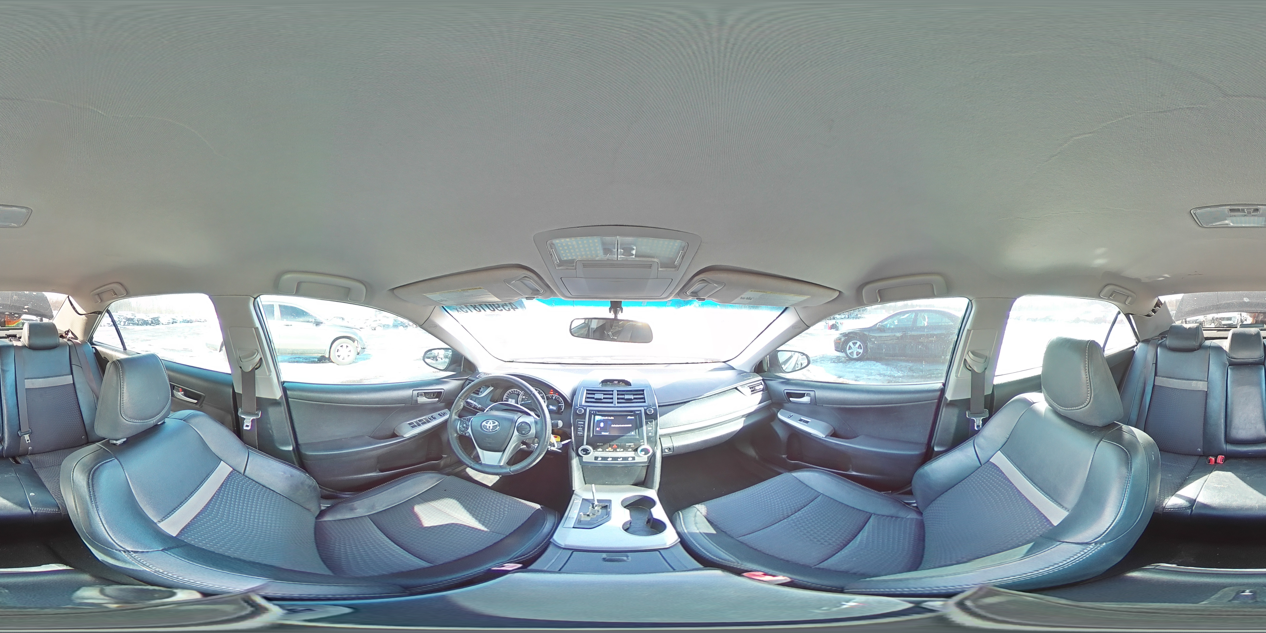 2012 Toyota Camry - Image 13