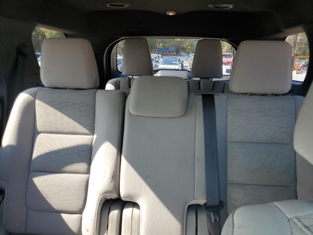 2011 Ford Explorer - Image 10