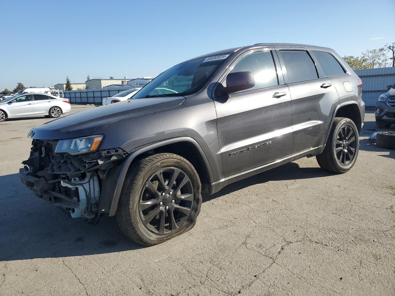 2017 Jeep Grand Cherokee - Image 1