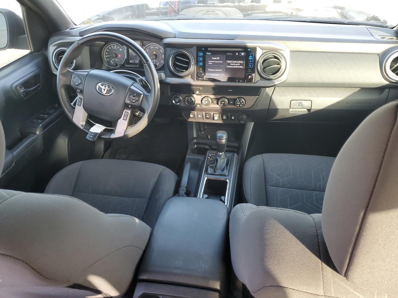 2019 Toyota Tacoma - Image 8