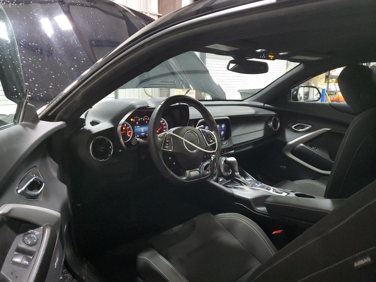 2023 Chevrolet Camaro - Image 8