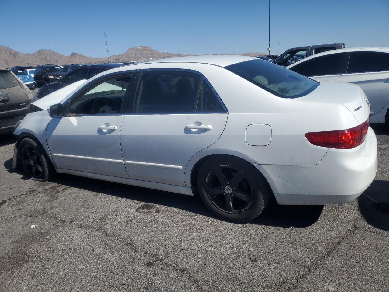2005 Honda Accord - Image 2
