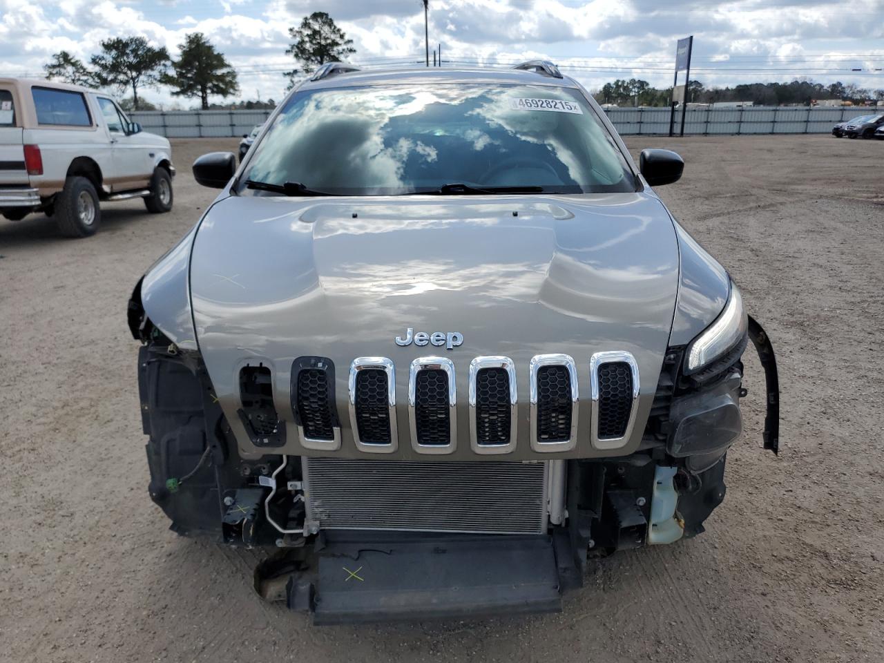 2016 Jeep Grand Cherokee - Image 5