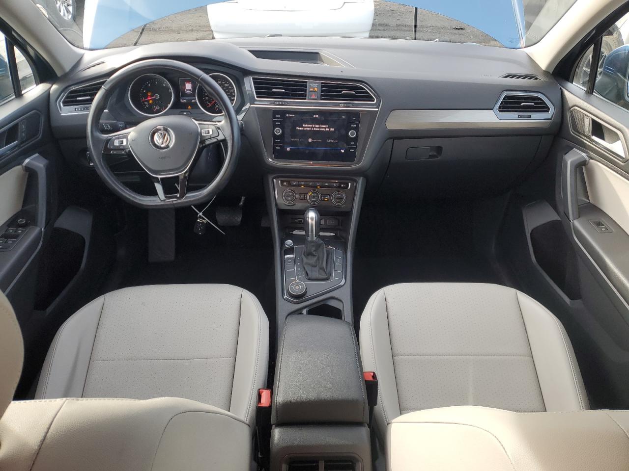 2019 Volkswagen Tiguan - Image 8