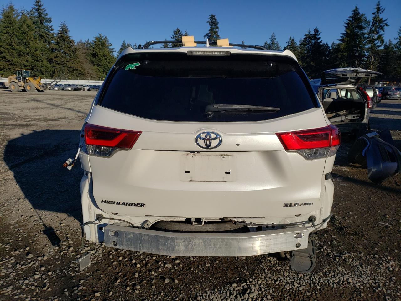 2019 Toyota Highlander - Image 6
