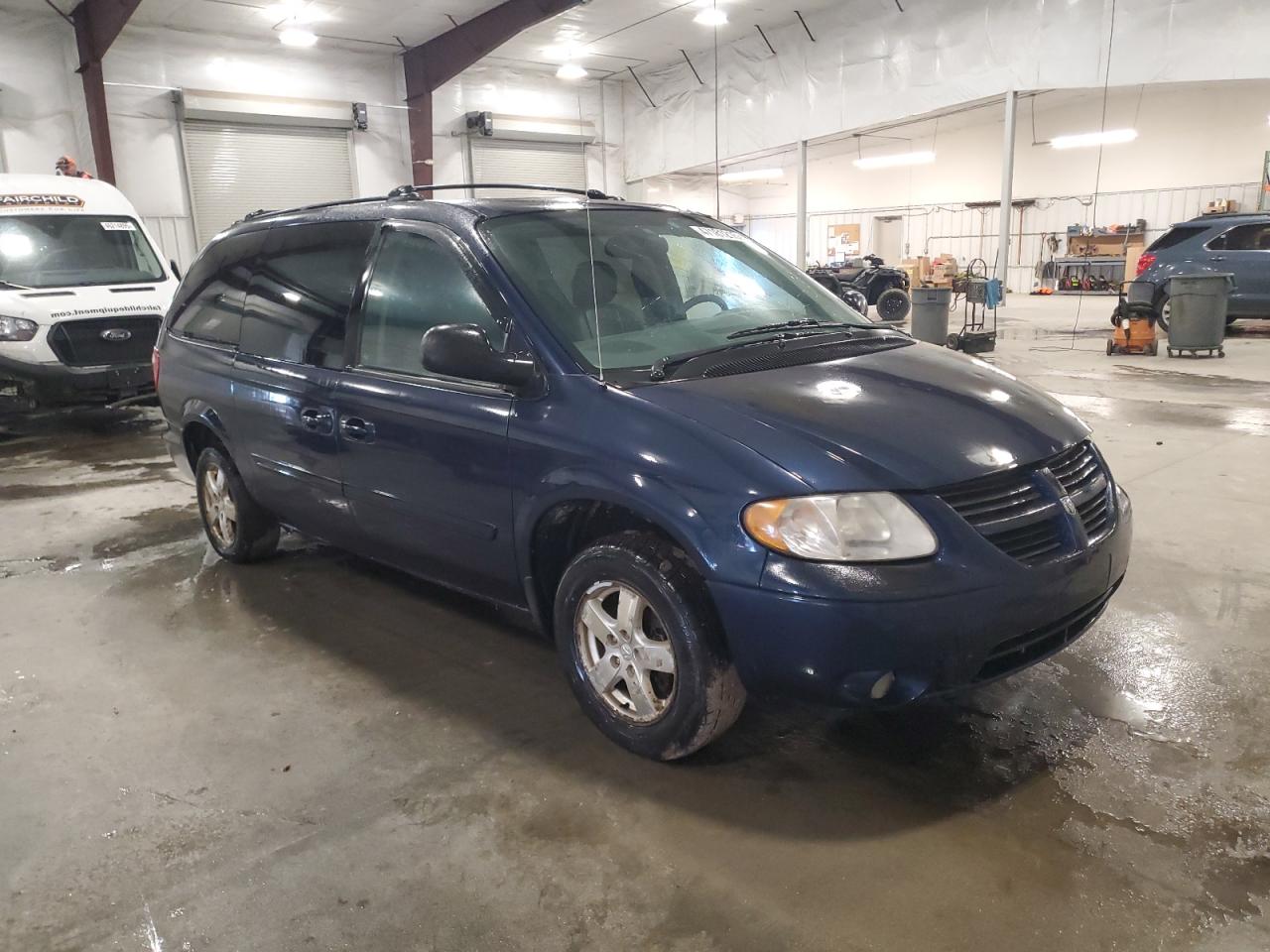 2006 Dodge Caravan - Image 4