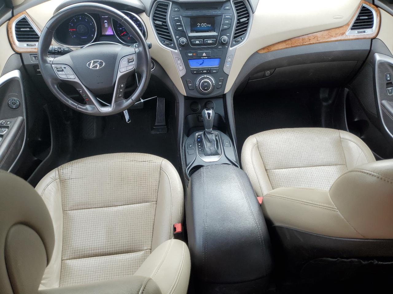 2013 Hyundai Santa Fe - Image 8