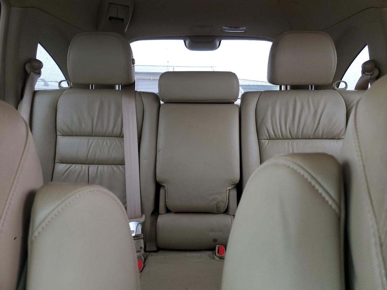 2010 Honda CR-V - Image 10