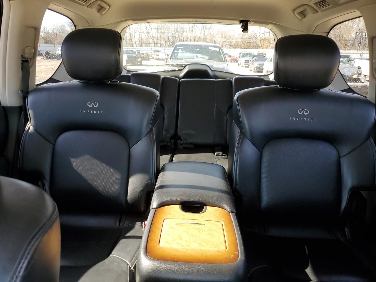 2012 Infiniti QX56 - Image 10