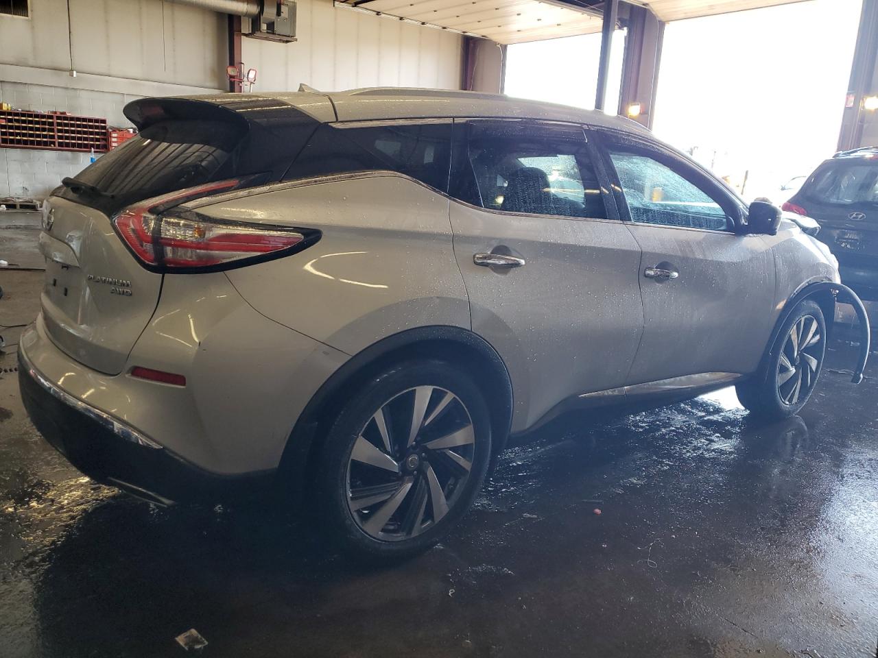2015 Nissan Murano - Image 3