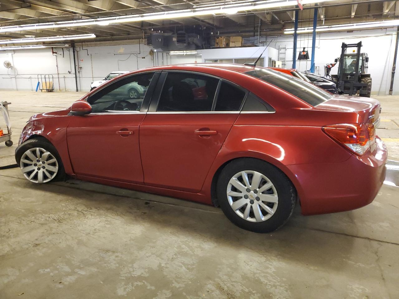 2011 Chevrolet Cruze - Image 2