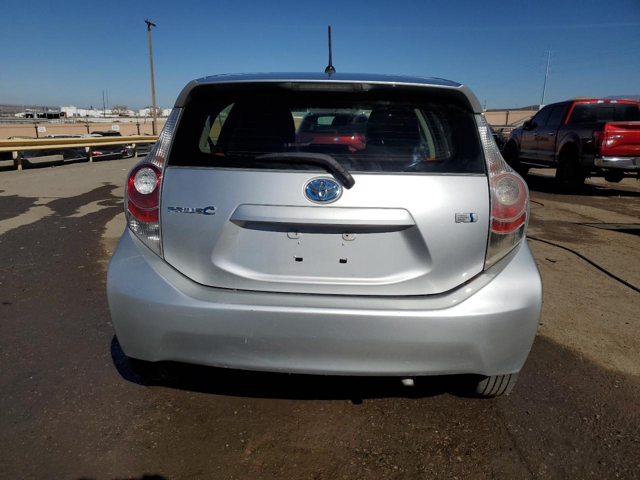 2014 Toyota Prius - Image 6
