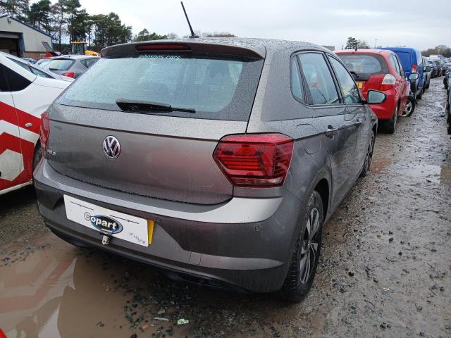 2019 VOLKSWAGEN POLO SE TS