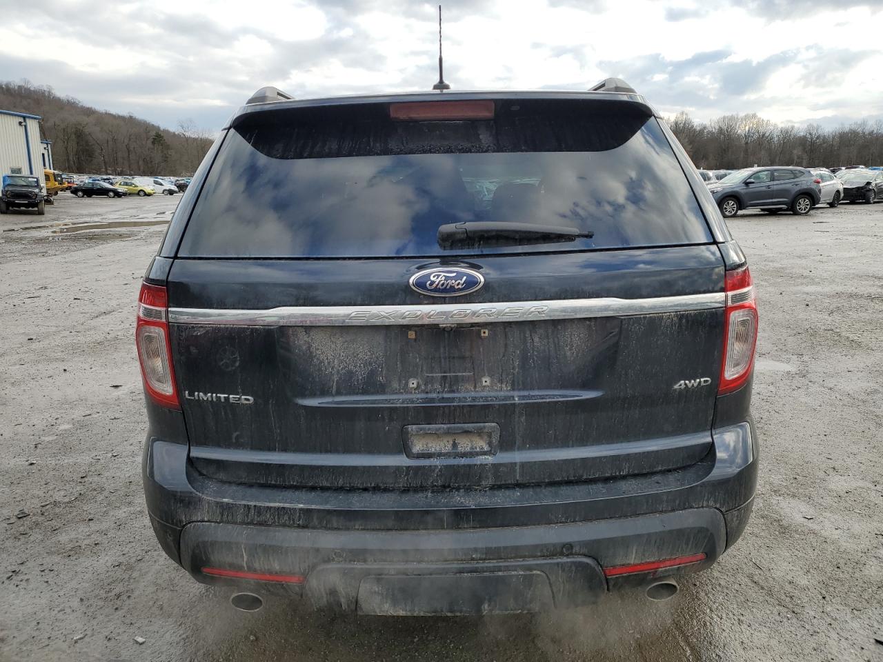 2015 Ford Explorer - Image 6