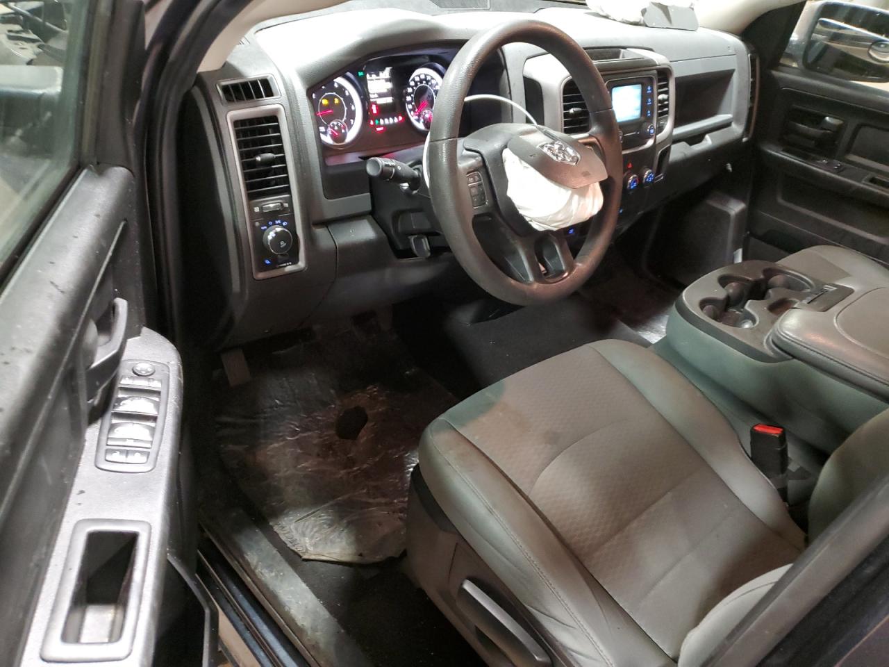 2019 RAM 1500 - Image 8
