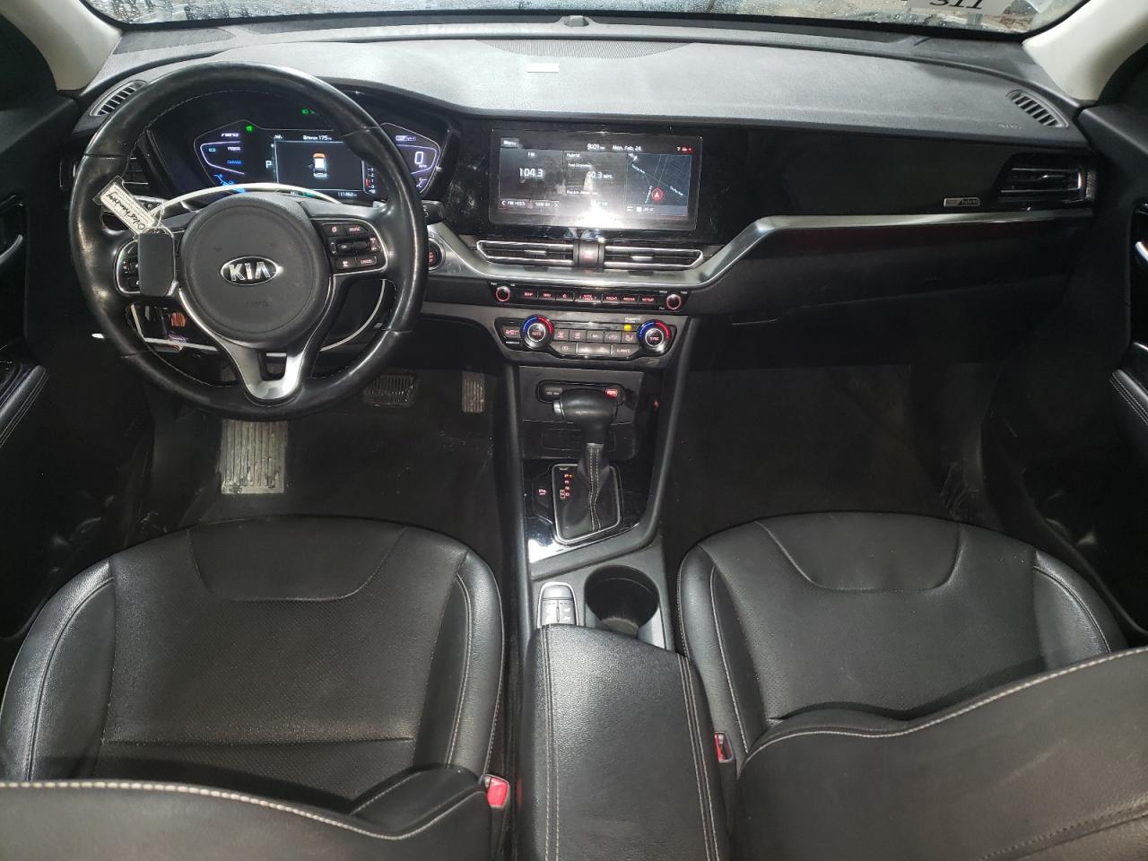 2020 Kia Niro - Image 8