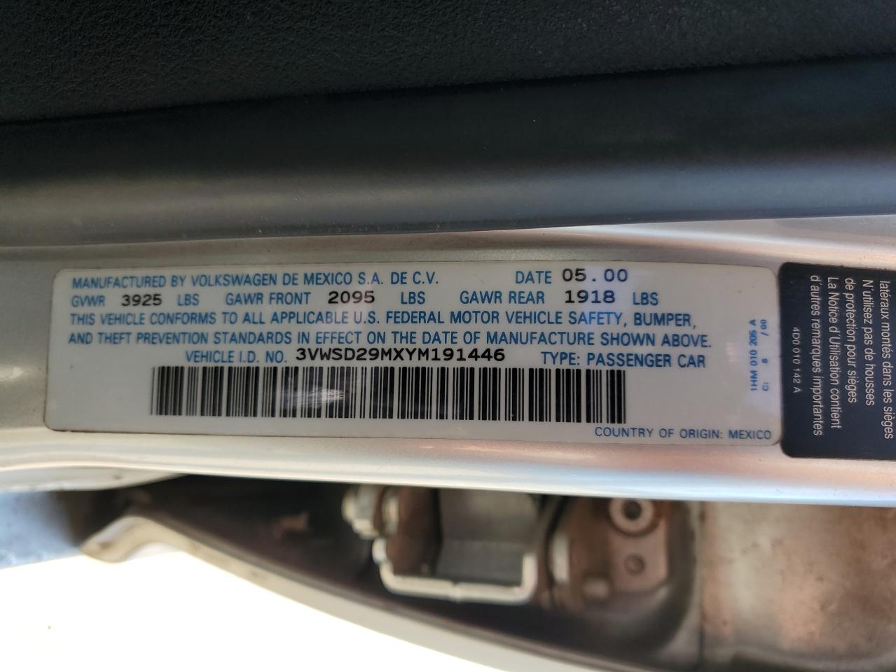 2000 Volkswagen Jetta - Image 12
