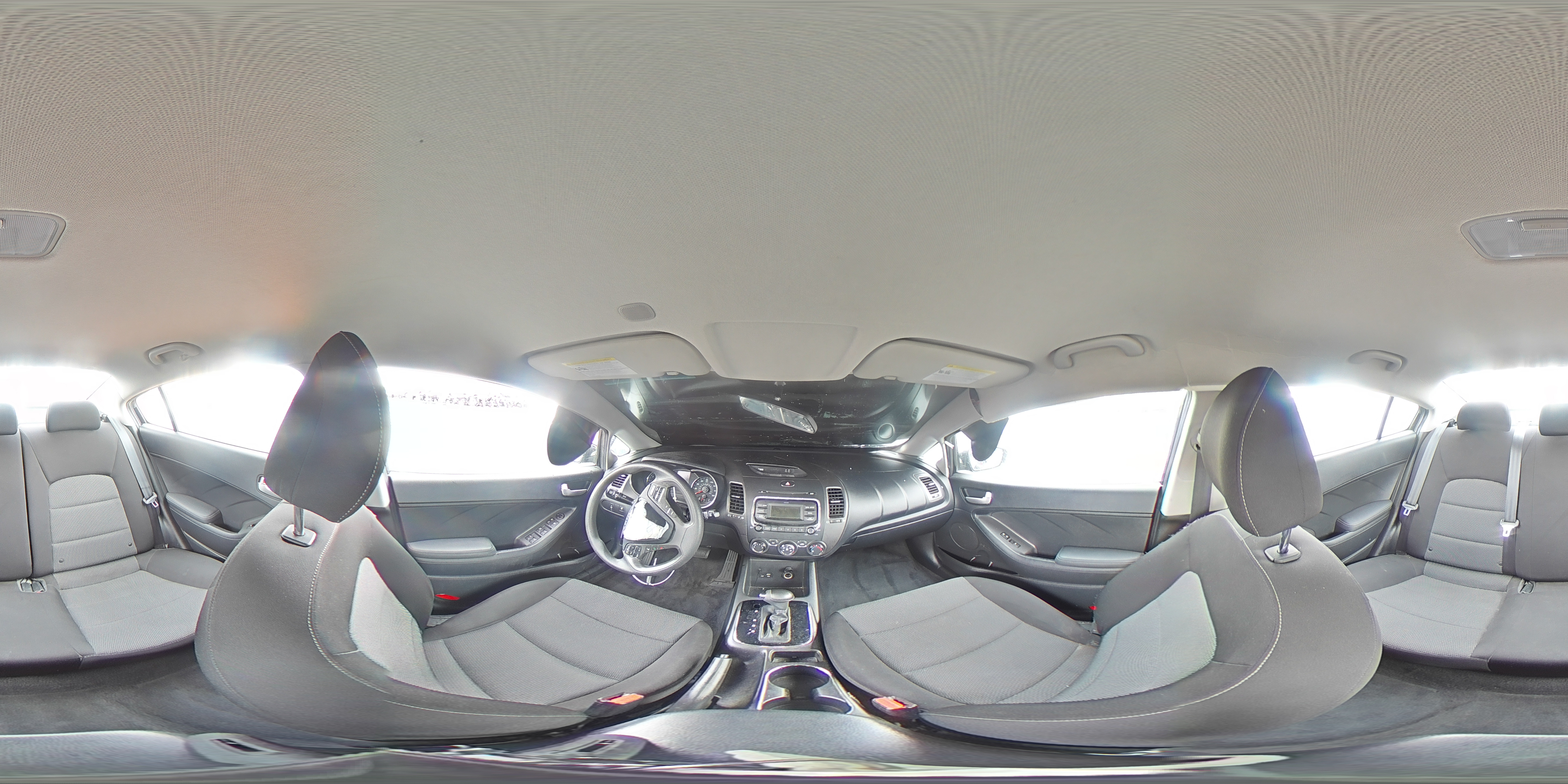 2018 Kia Forte - Image 12