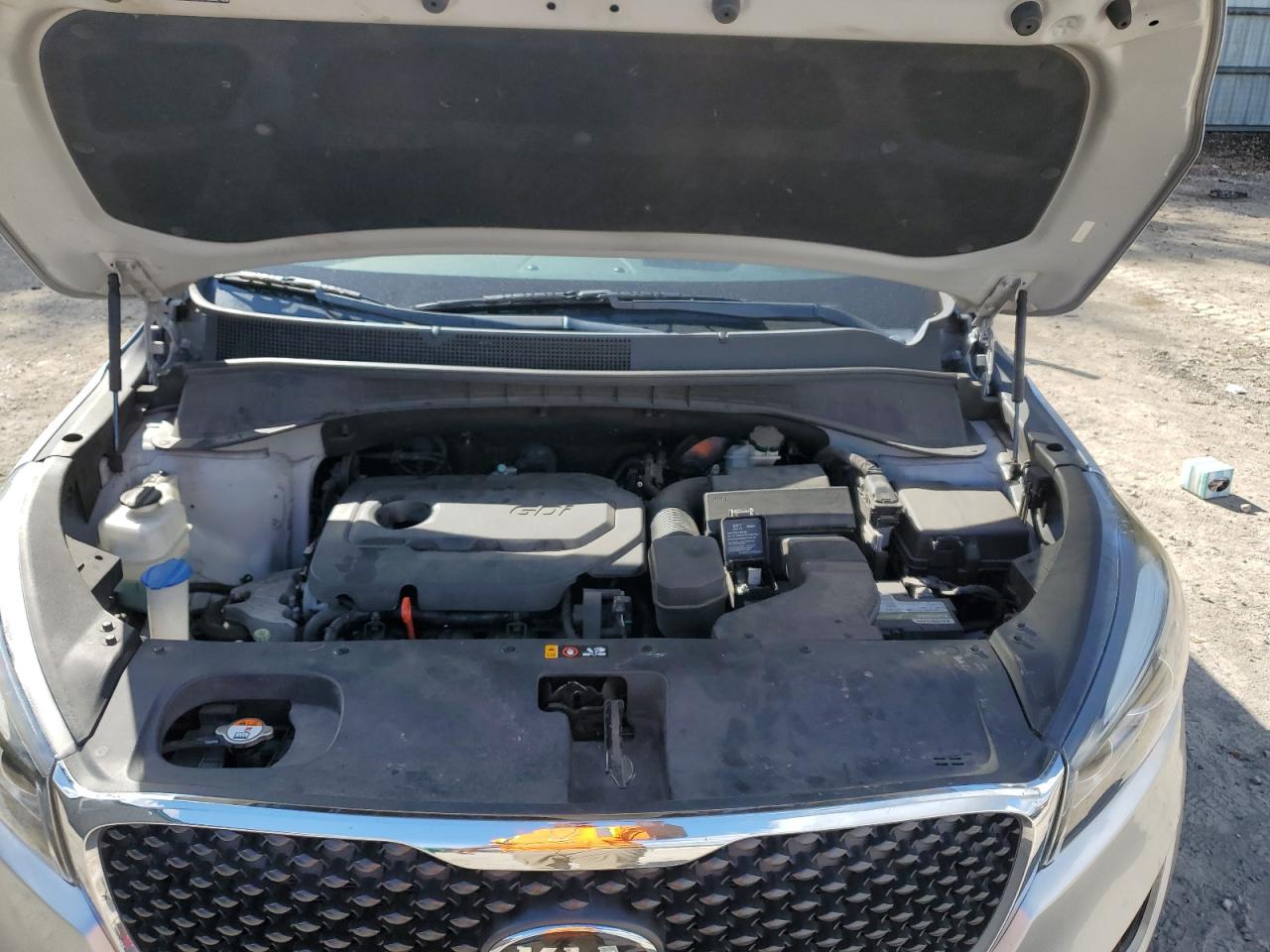 2016 Kia Sorento - Image 12