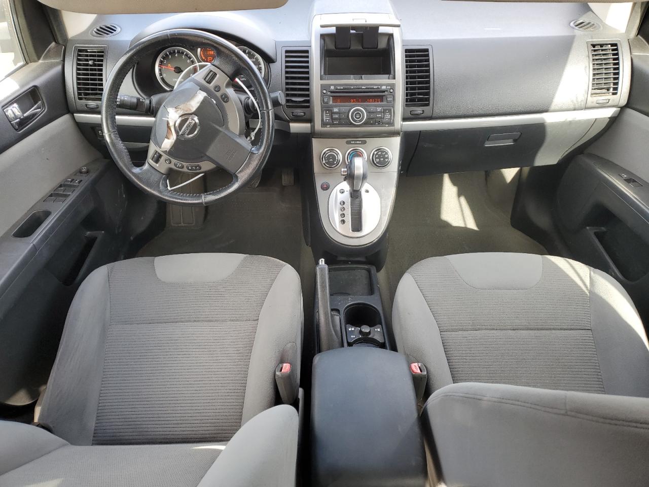 2012 Nissan Sentra - Image 8