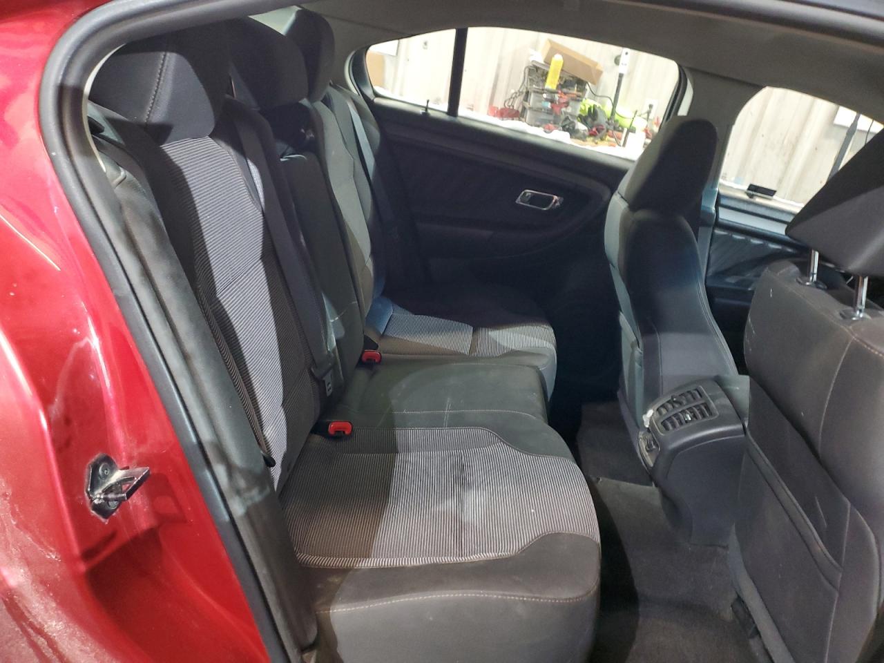 2012 Ford Taurus - Image 10