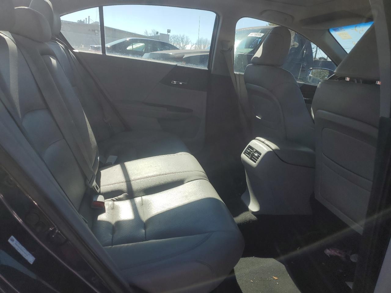 2013 Honda Accord - Image 10