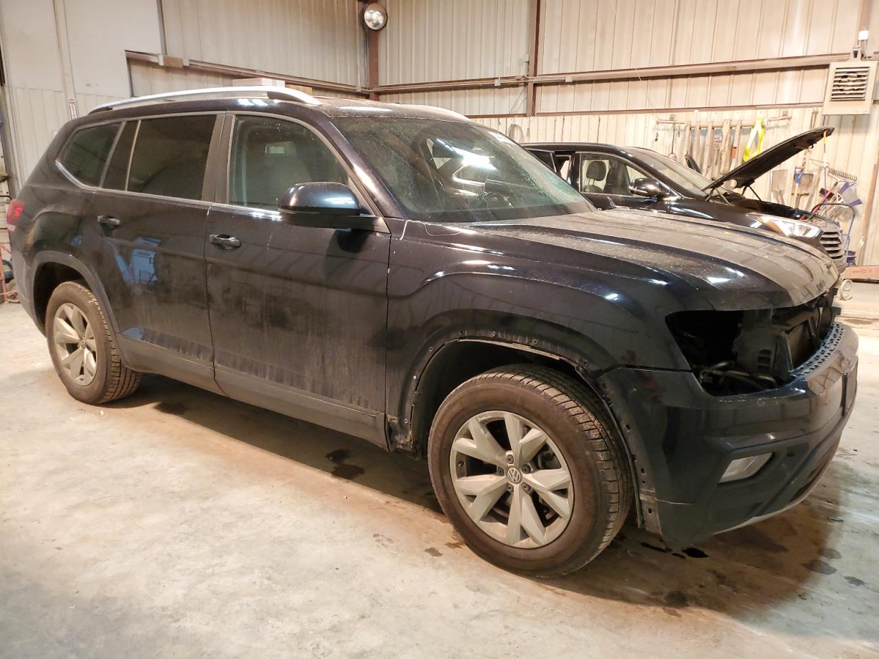 2019 Volkswagen Atlas - Image 4