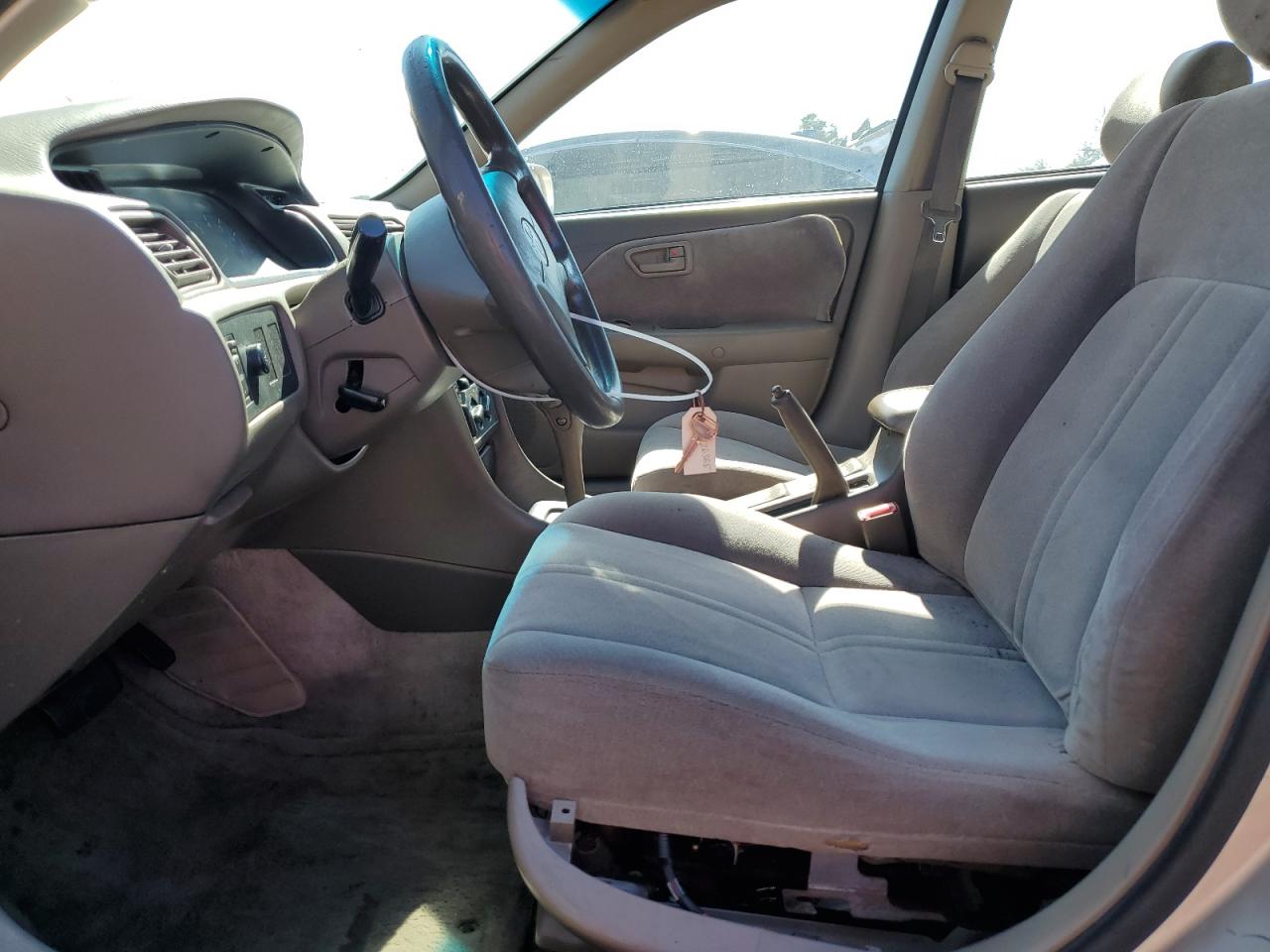 1999 Toyota Camry - Image 7