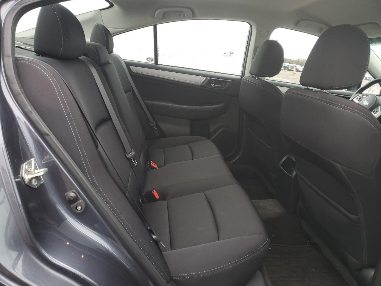 2015 Subaru Legacy - Image 10