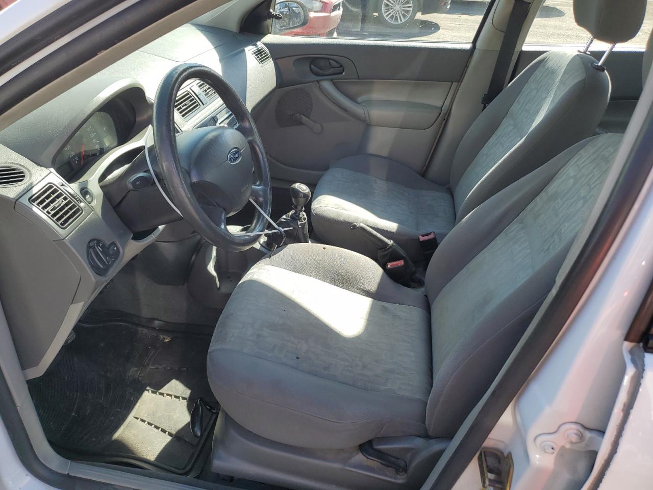 2005 Ford Focus - Image 7