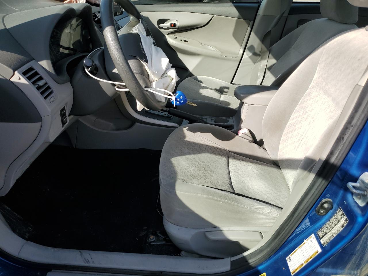 2009 Toyota Corolla - Image 7