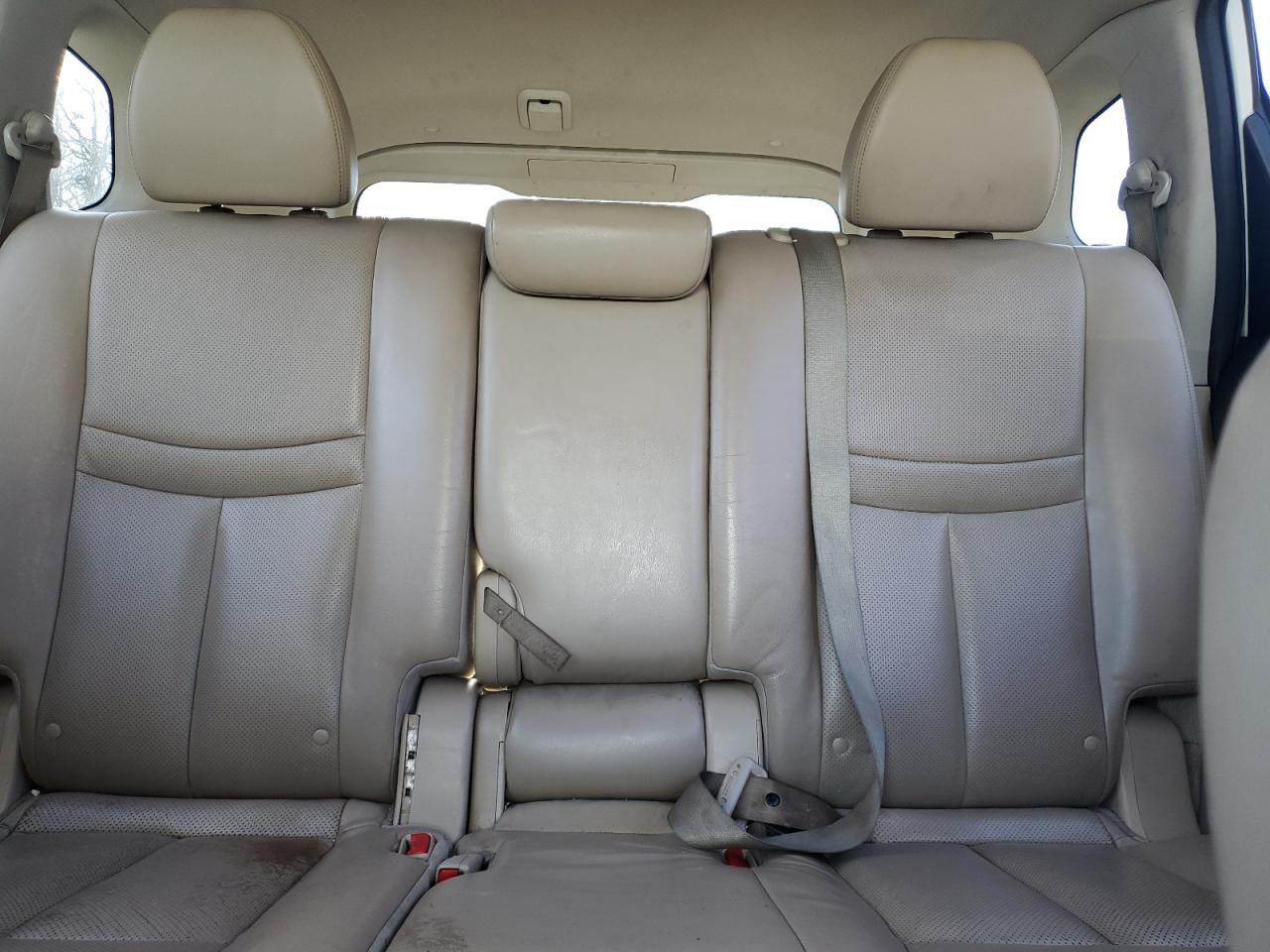 2014 Nissan Rogue - Image 10