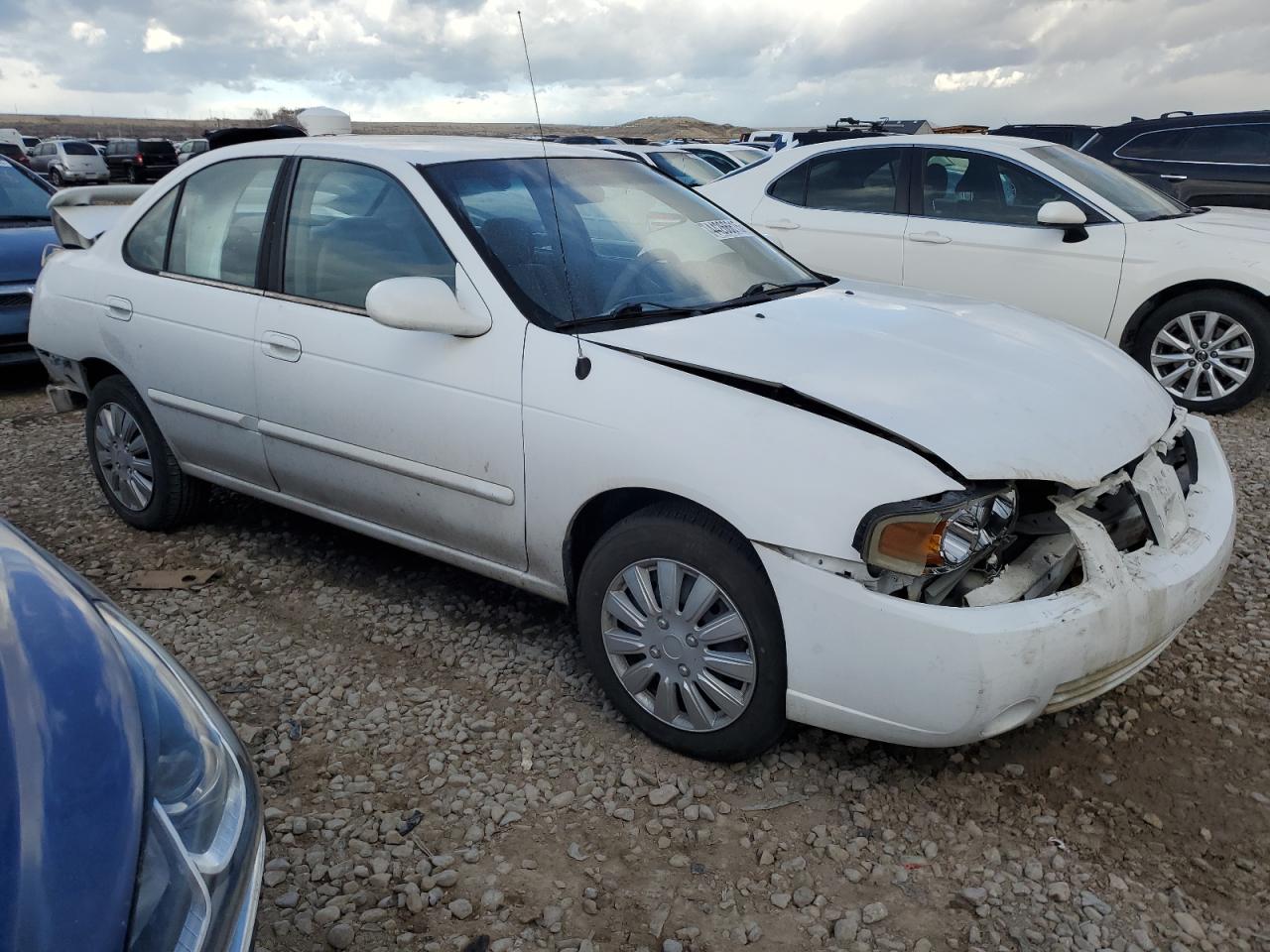 2004 Nissan Sentra - Image 4