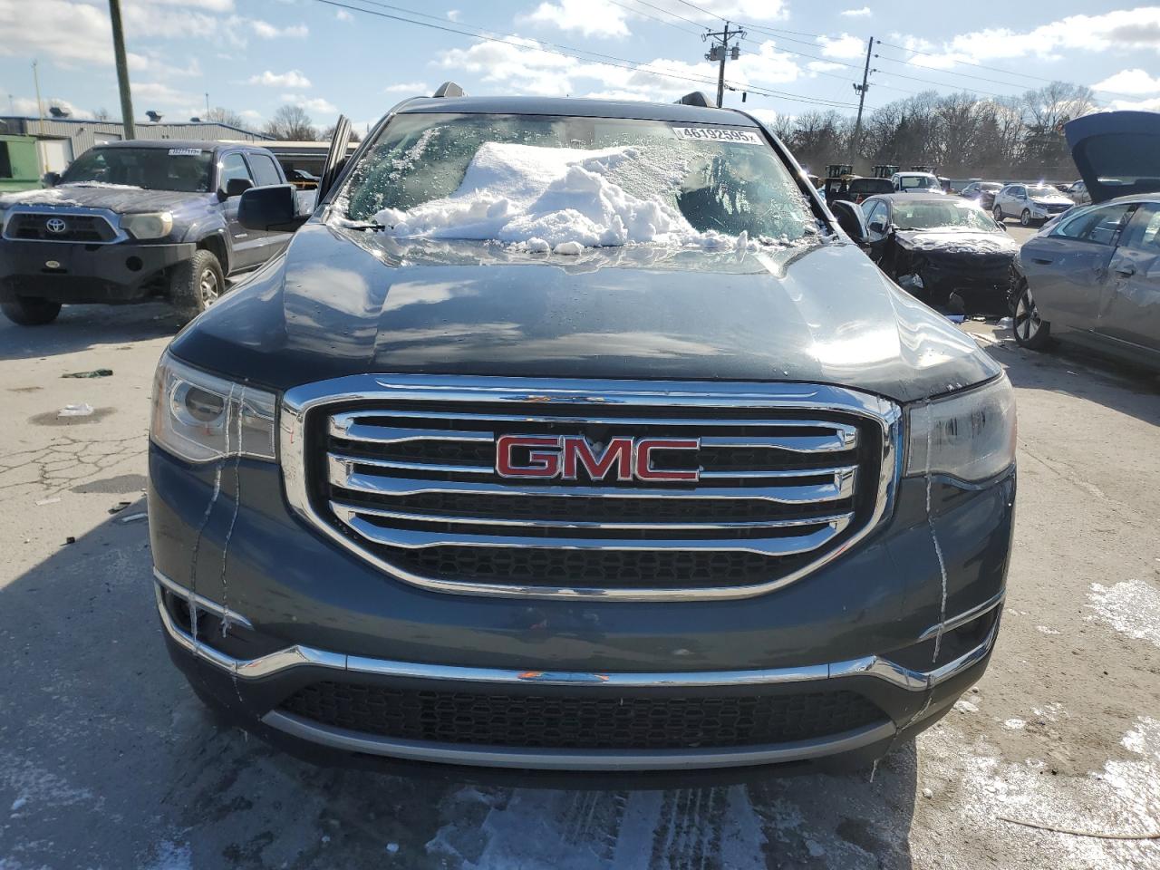 2019 GMC Acadia - Image 5