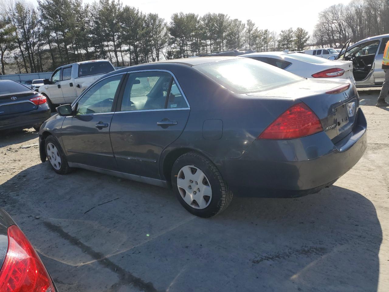 2006 Honda Accord - Image 2