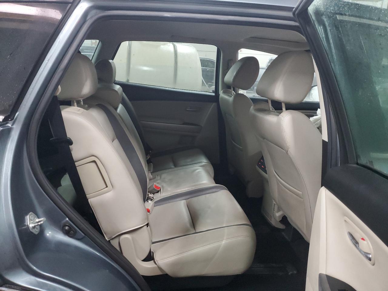 2010 Mazda CX-9 - Image 11