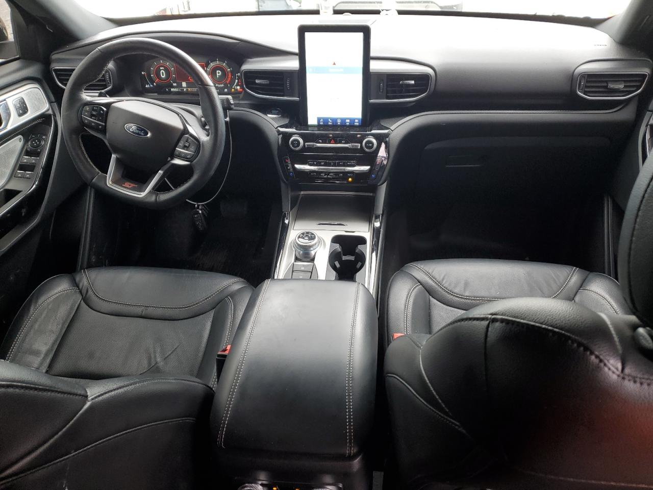 2022 Ford Explorer - Image 8