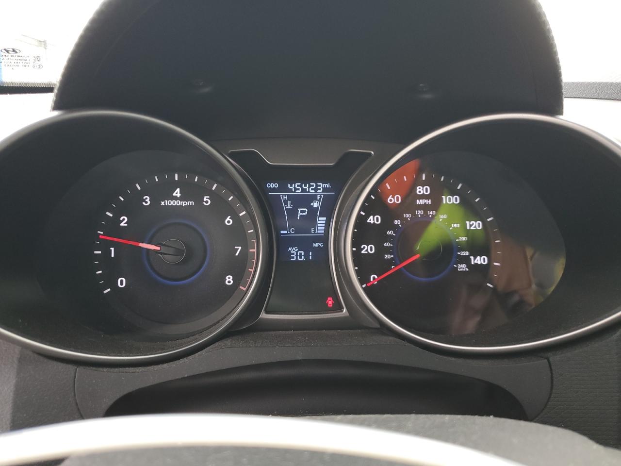 2015 Hyundai Veloster - Image 9