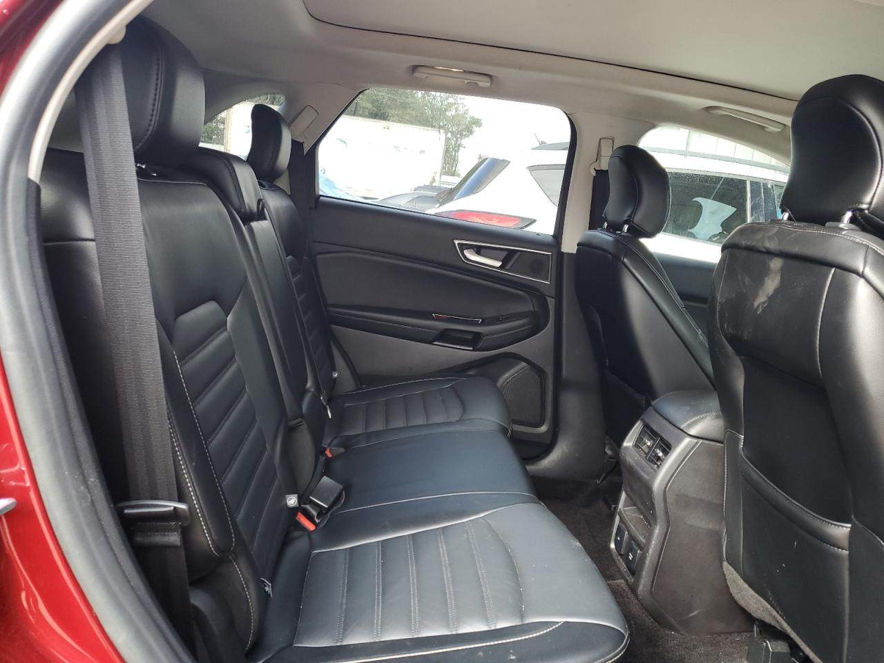 2016 Ford Edge - Image 11