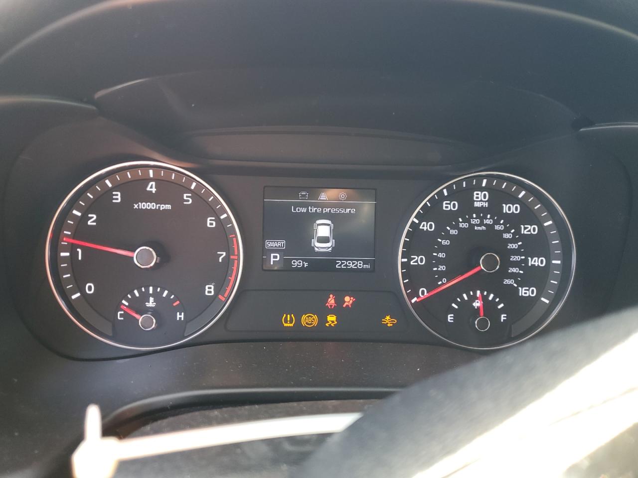 2021 Kia Forte - Image 9