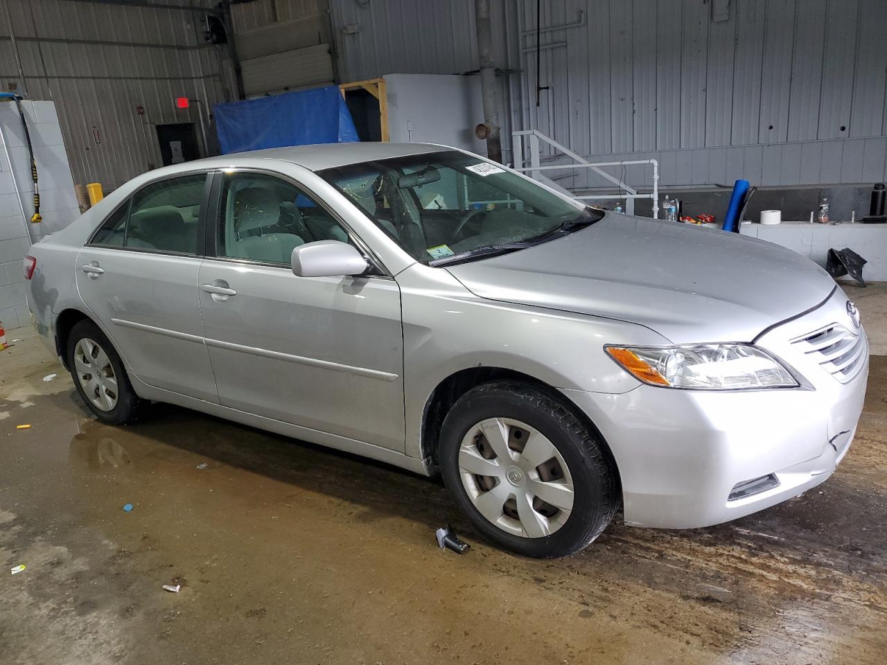 2009 Toyota Camry - Image 4