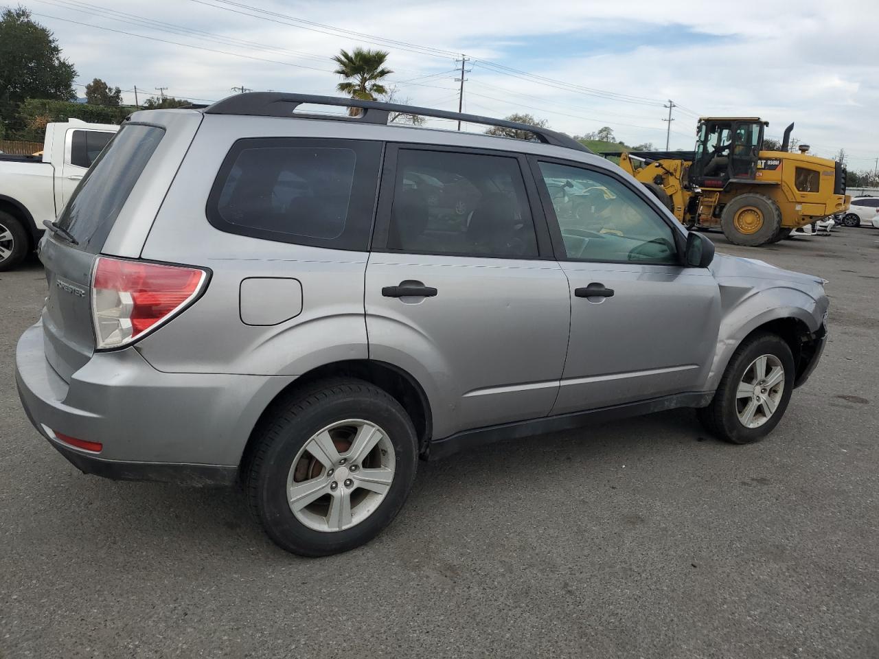 2010 Subaru Forester - Image 3